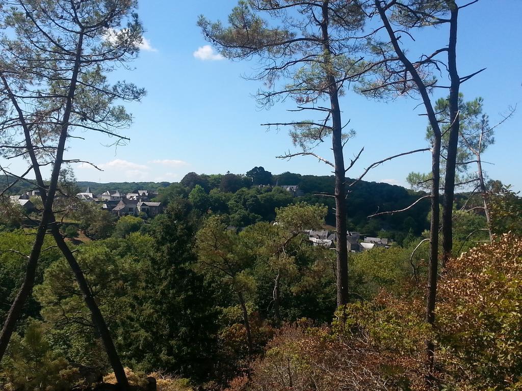 Un Weekend A Rochefort-En-Terre Hotel Eksteriør billede